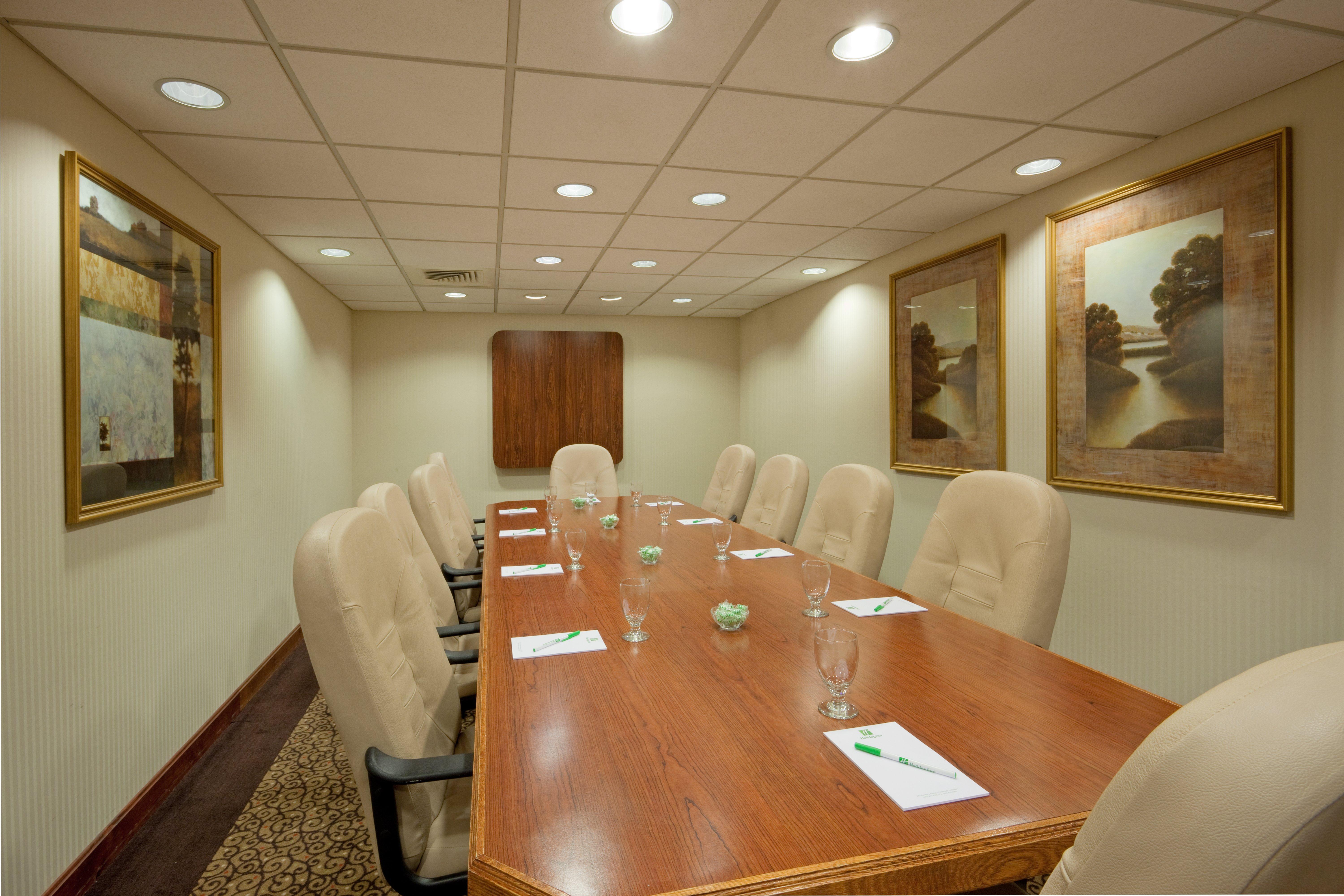 Holiday Inn Portsmouth By Ihg Екстериор снимка