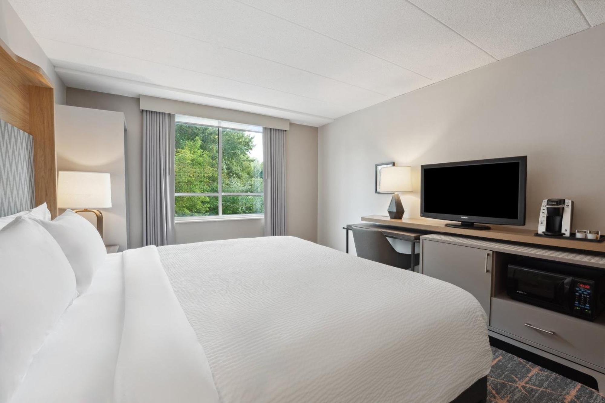 Holiday Inn Portsmouth By Ihg Екстериор снимка
