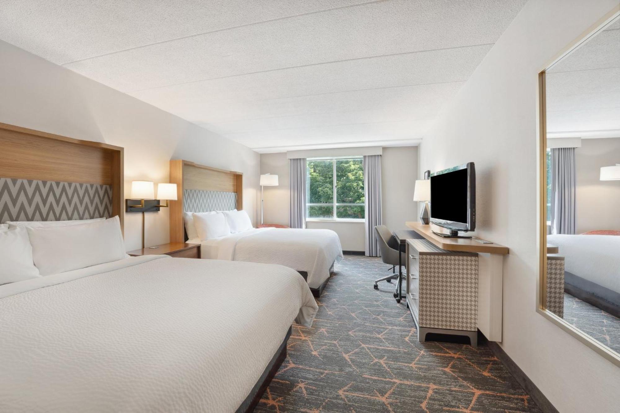 Holiday Inn Portsmouth By Ihg Екстериор снимка