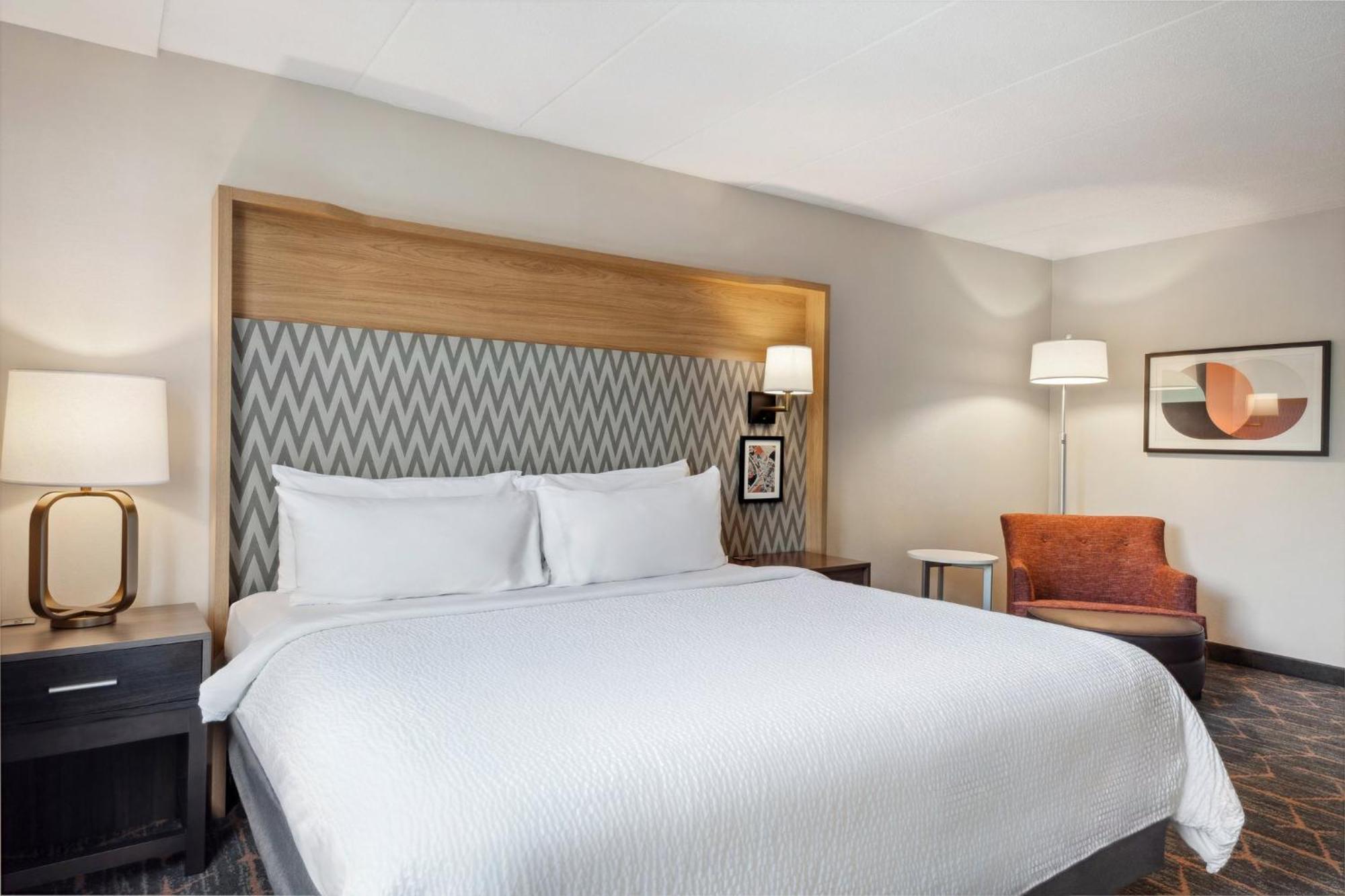 Holiday Inn Portsmouth By Ihg Екстериор снимка