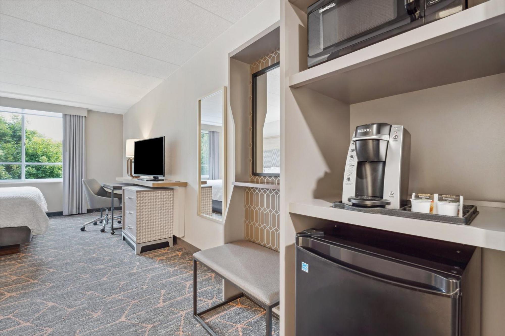 Holiday Inn Portsmouth By Ihg Екстериор снимка